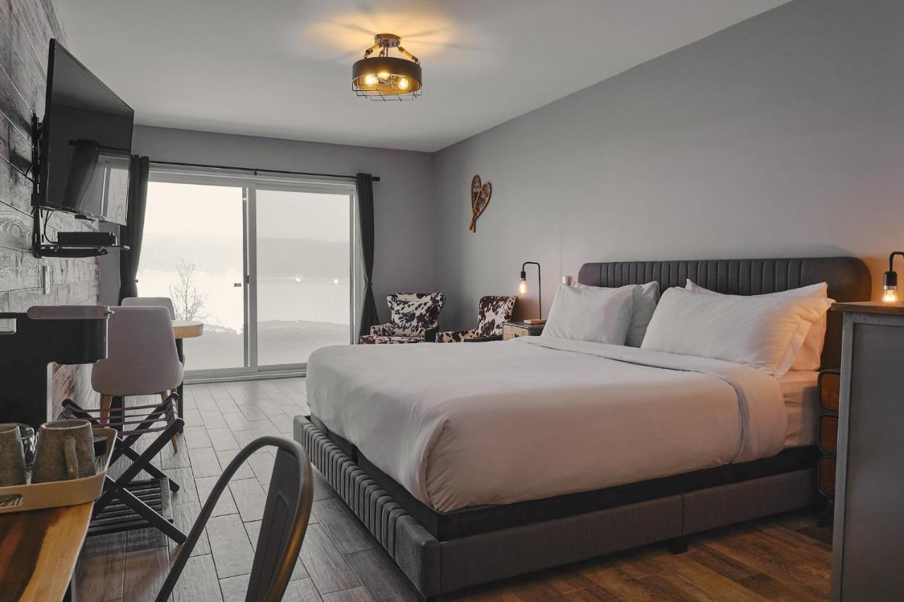 Family Suite with Balcony