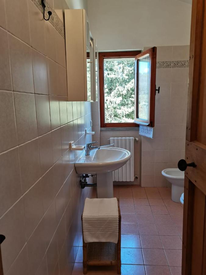 Apartment mit Balkon