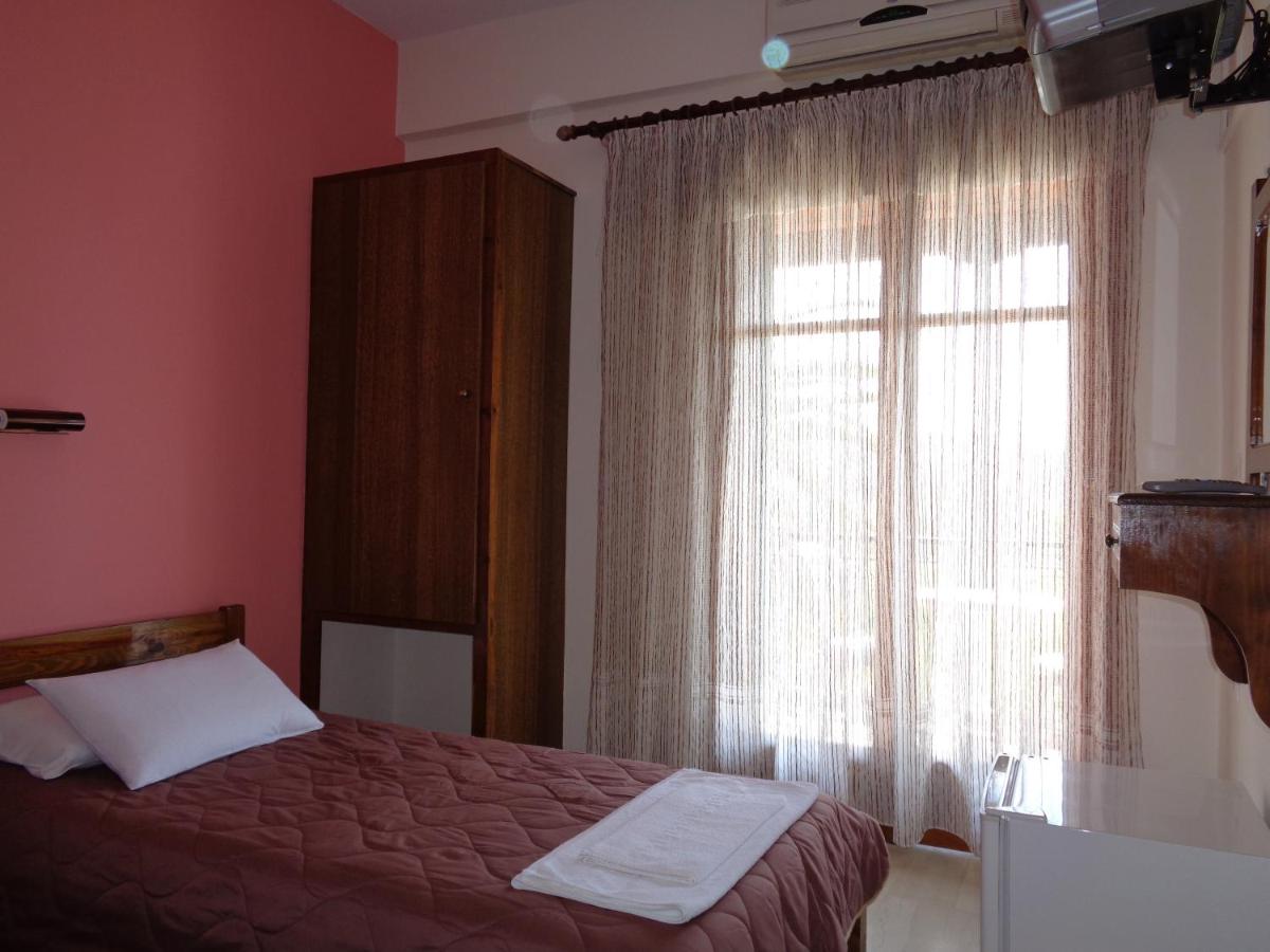 Economy Twin Room