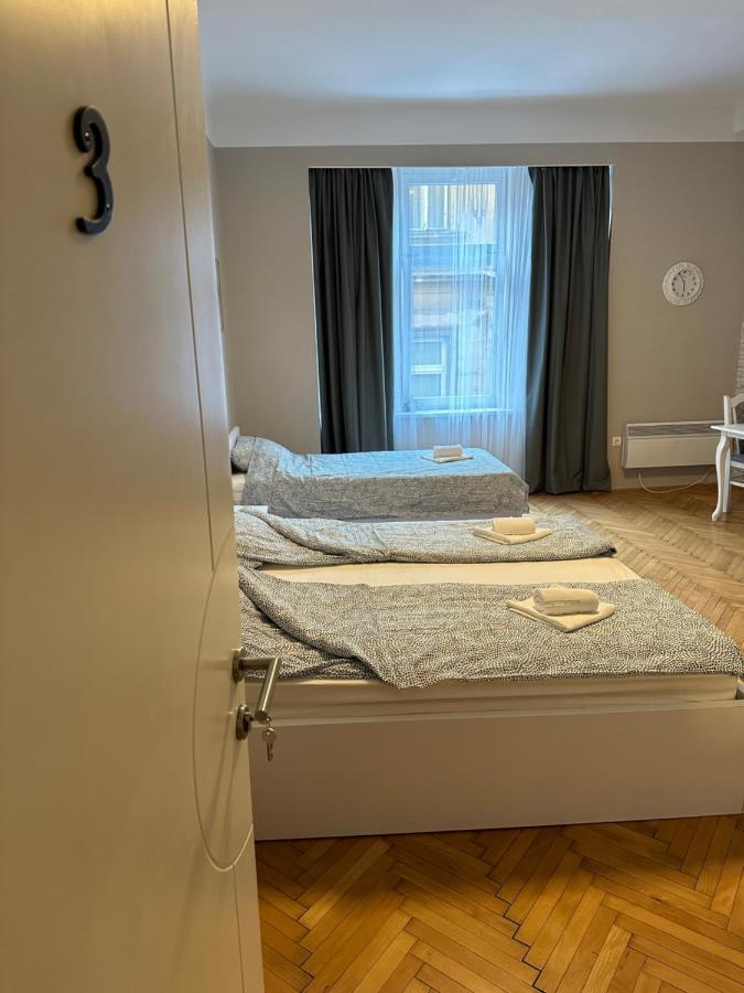 Standaard Driepersoonsstudio