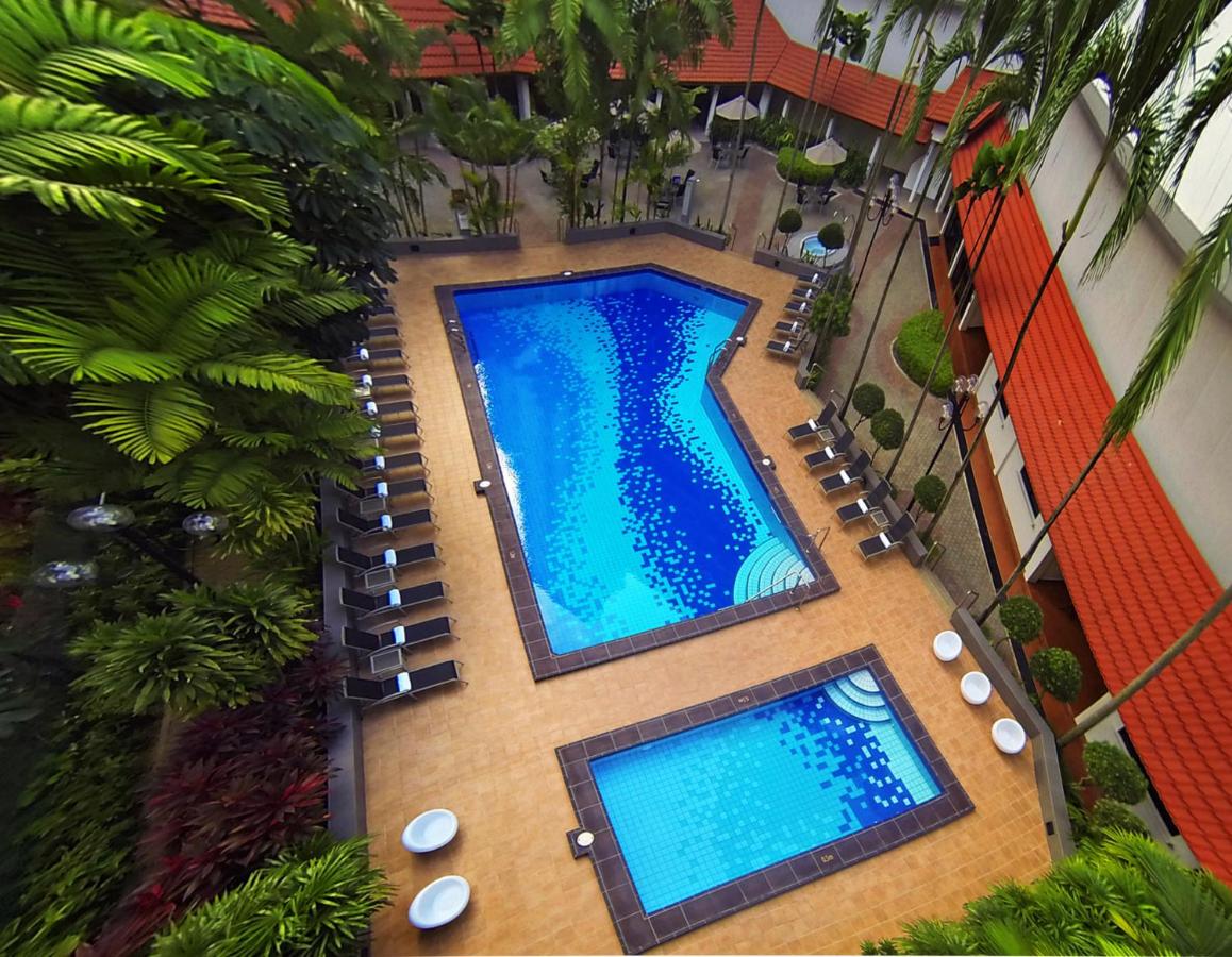 Singapore York Hotel Additional