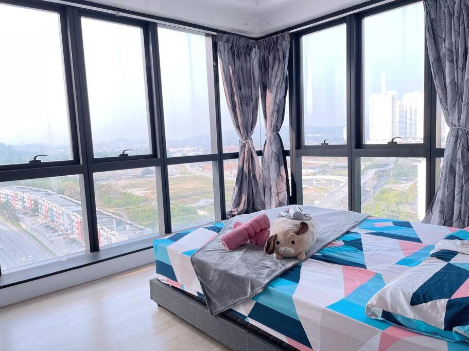 FREE Parking REVO 2 Bedrooms Bukit Jalil L13A - Ferienwohnung