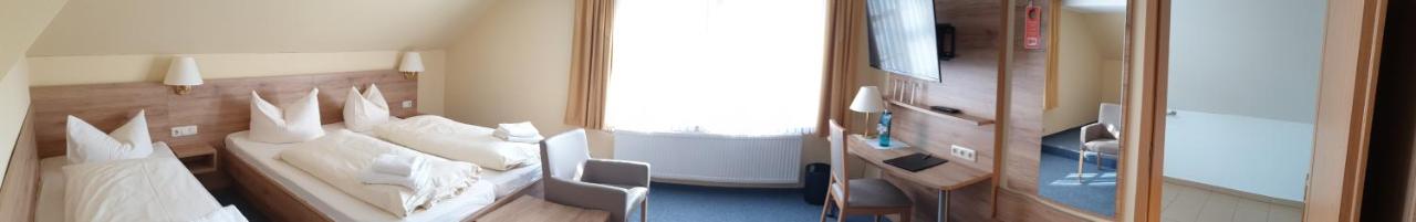 Dreibettzimmer