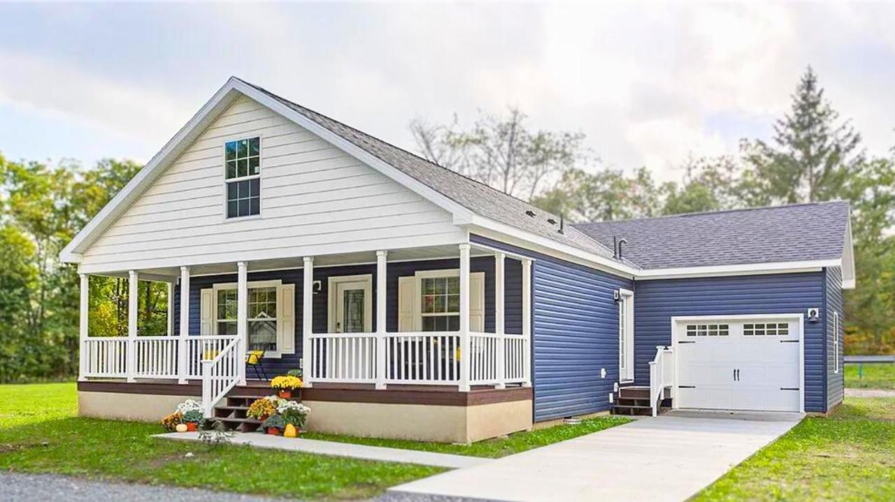Brand New 2 Bedroom Cottage on Seneca Lake - B&B Himrod