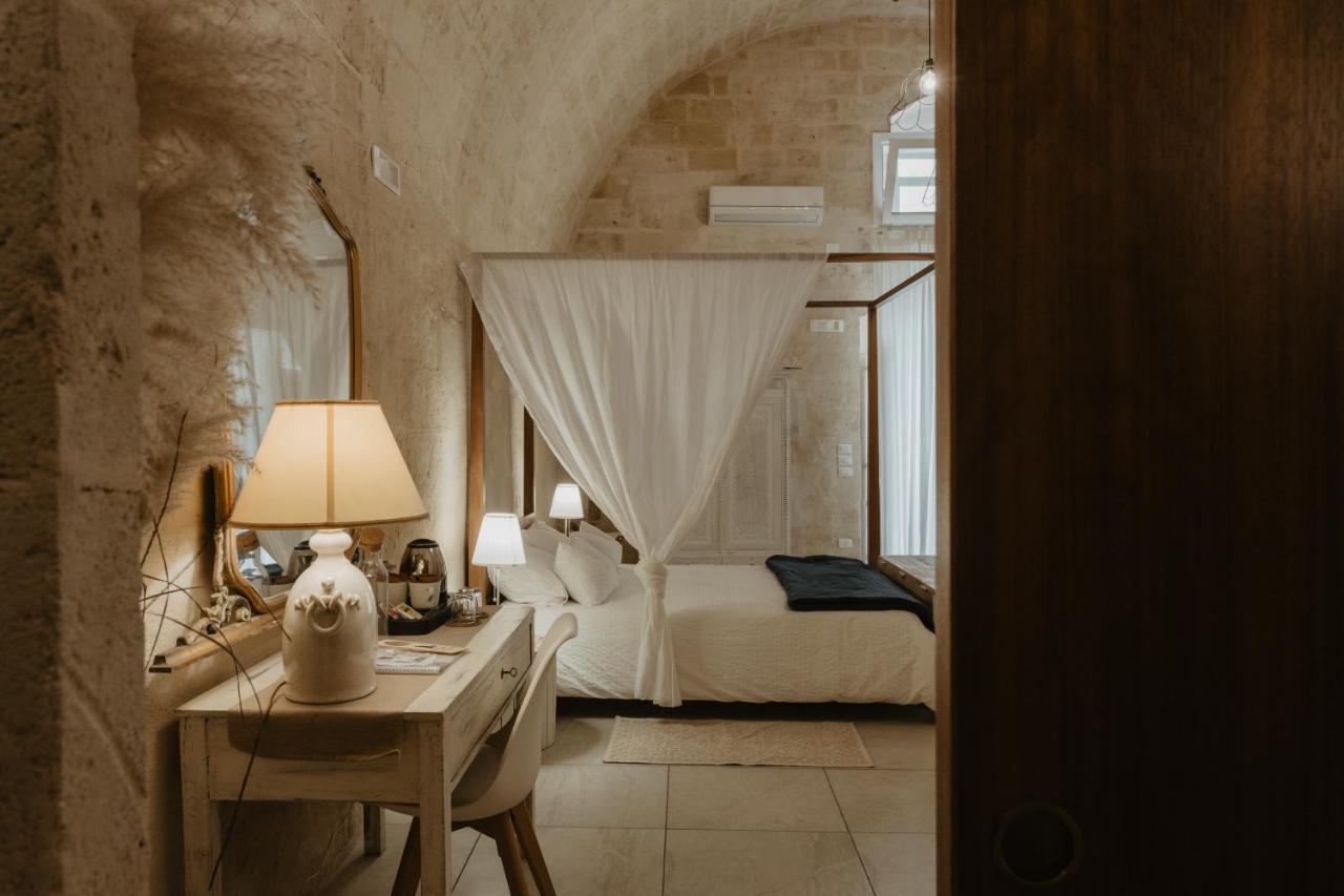 Suite with Spa Bath