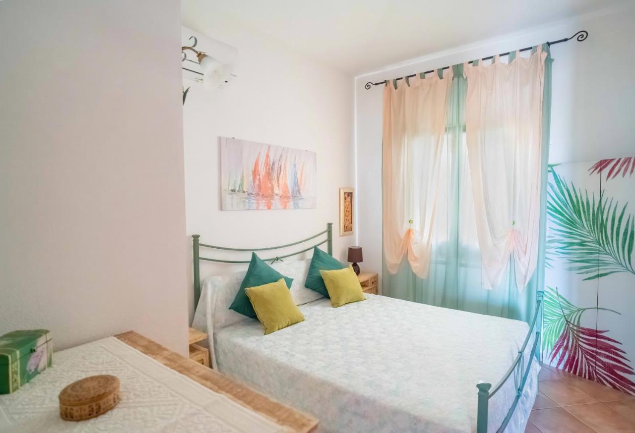 B&B Budoni - Maiorca Sea-view Apartment - Bed and Breakfast Budoni