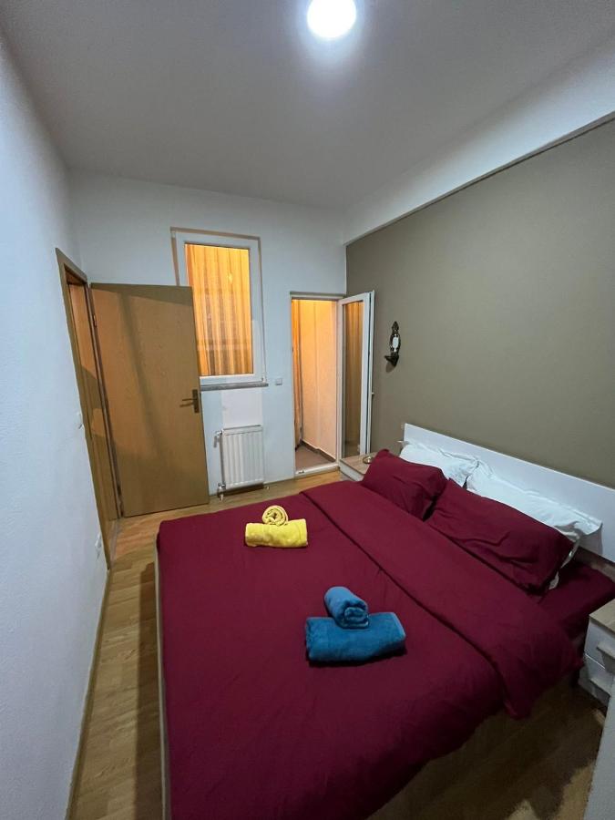 B&B Pristina - Street B - Bed and Breakfast Pristina