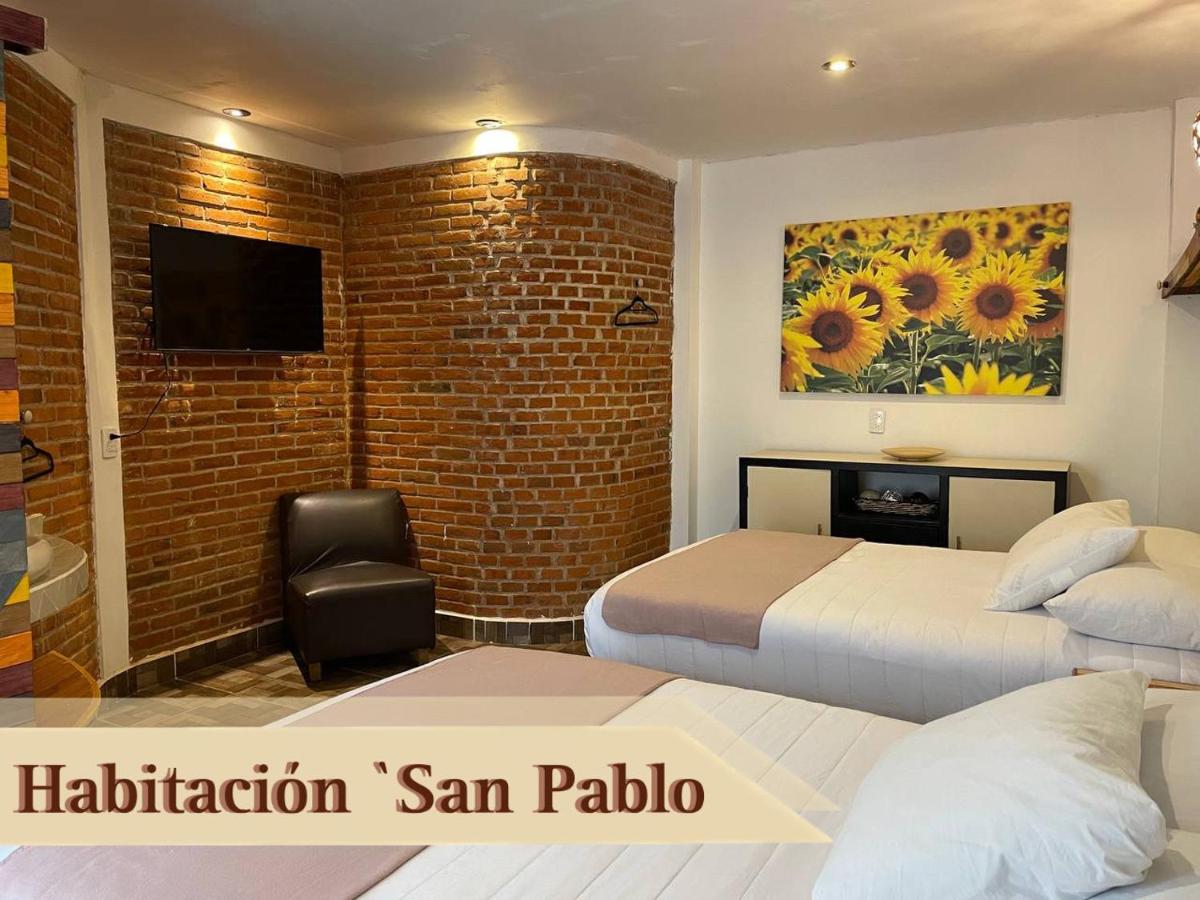 Twin Room with Private Bathroom