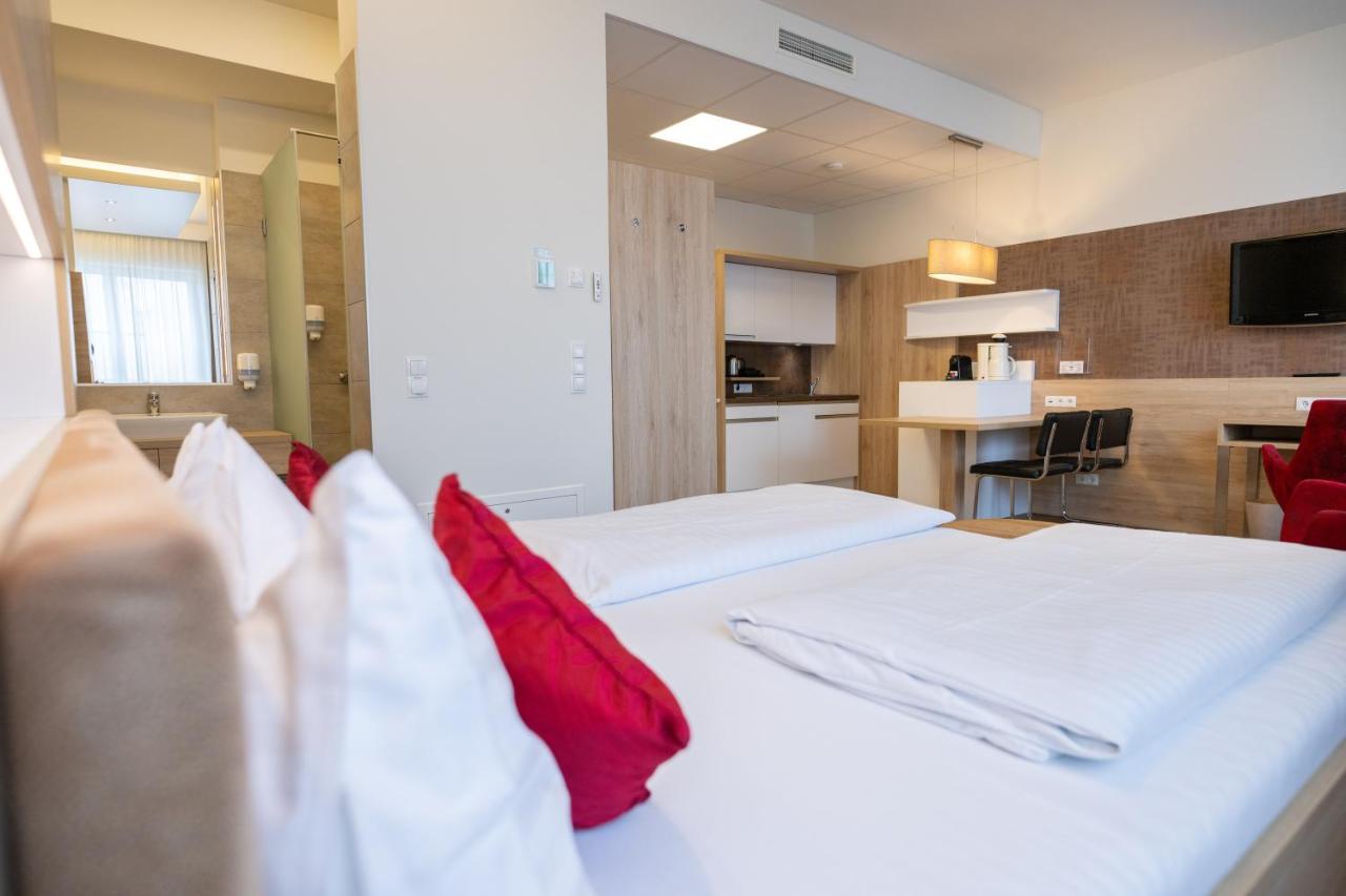 Deluxe Studio met Queensize Bed