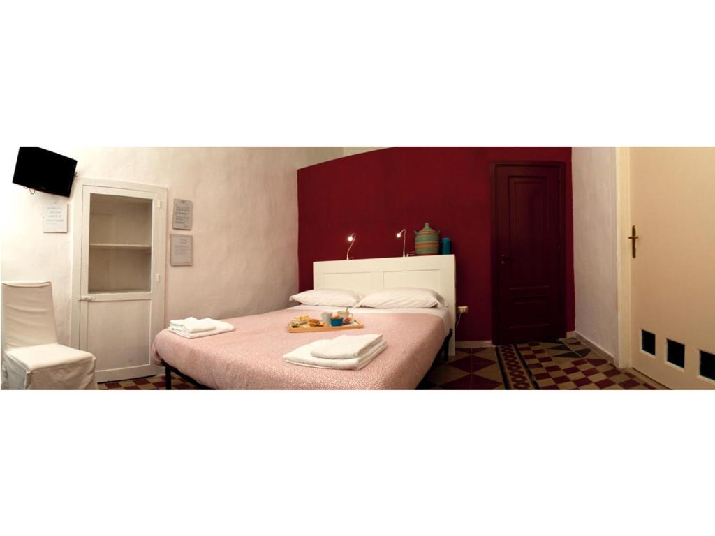 Double or Twin Room with Private Bathroom
