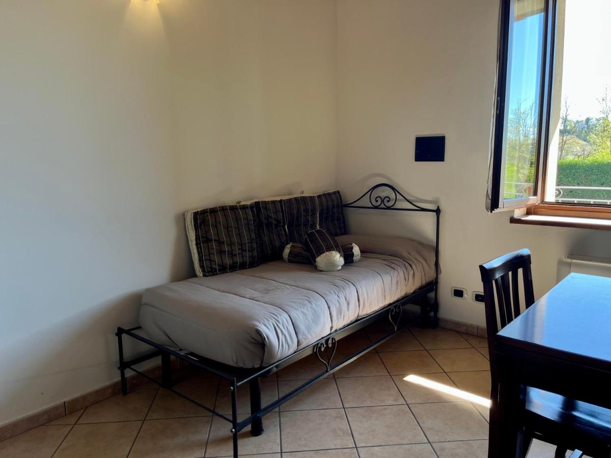 Vierbettzimmer mit Gartenblick