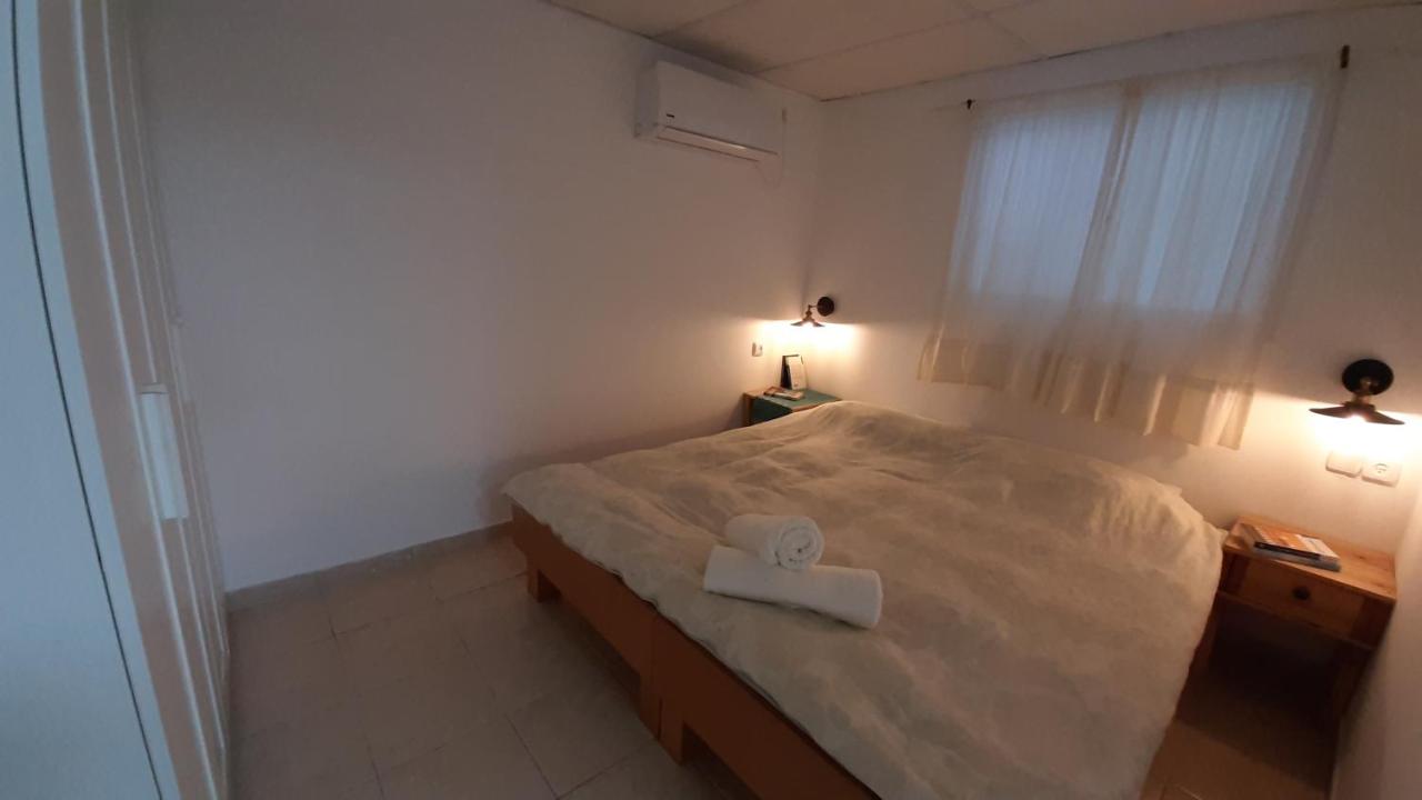 Noas Golan Caravan with Mountain Air & Nature - B&B Nov