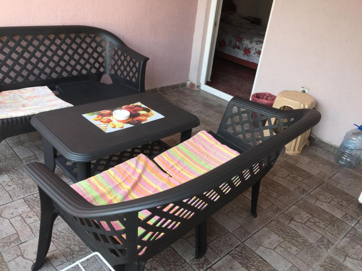 Dreibettzimmer mit Terrasse