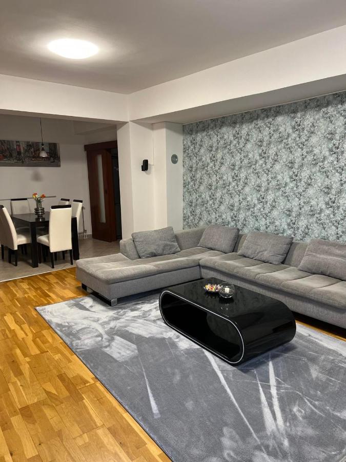 B&B Bania Luka - Iva Lux stan na dan - Bed and Breakfast Bania Luka