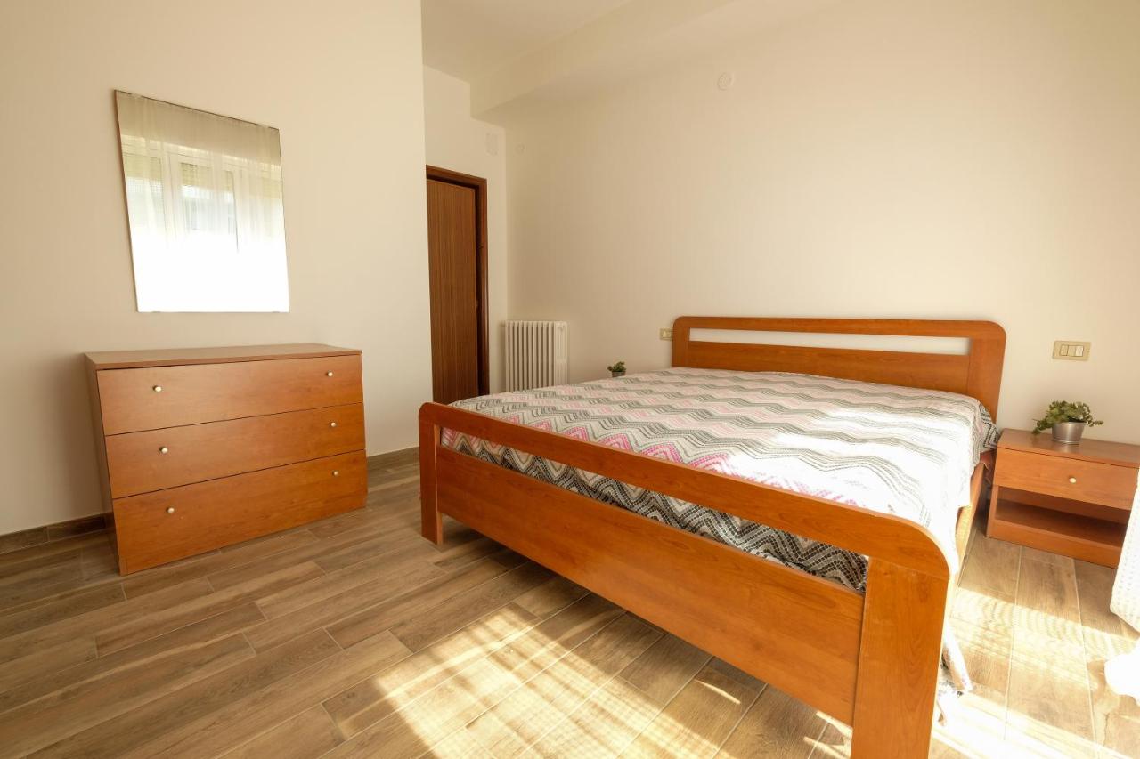 Appartamento con 2 Camere da Letto