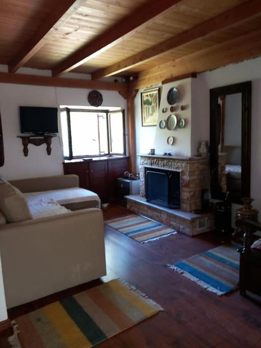 Saint Anna Country House. - Ferienwohnung Agía Ánna