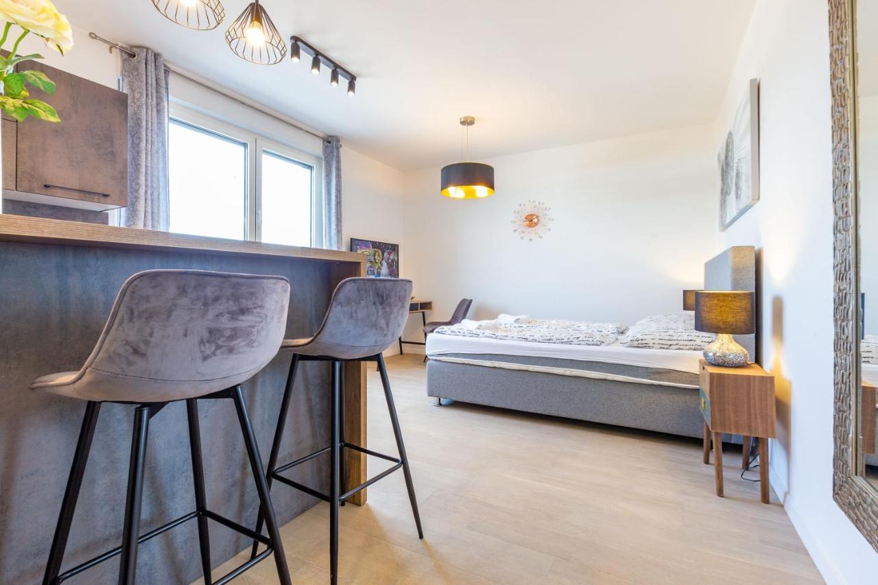 Tiffy studio w private parking - Ferienwohnung Zadar