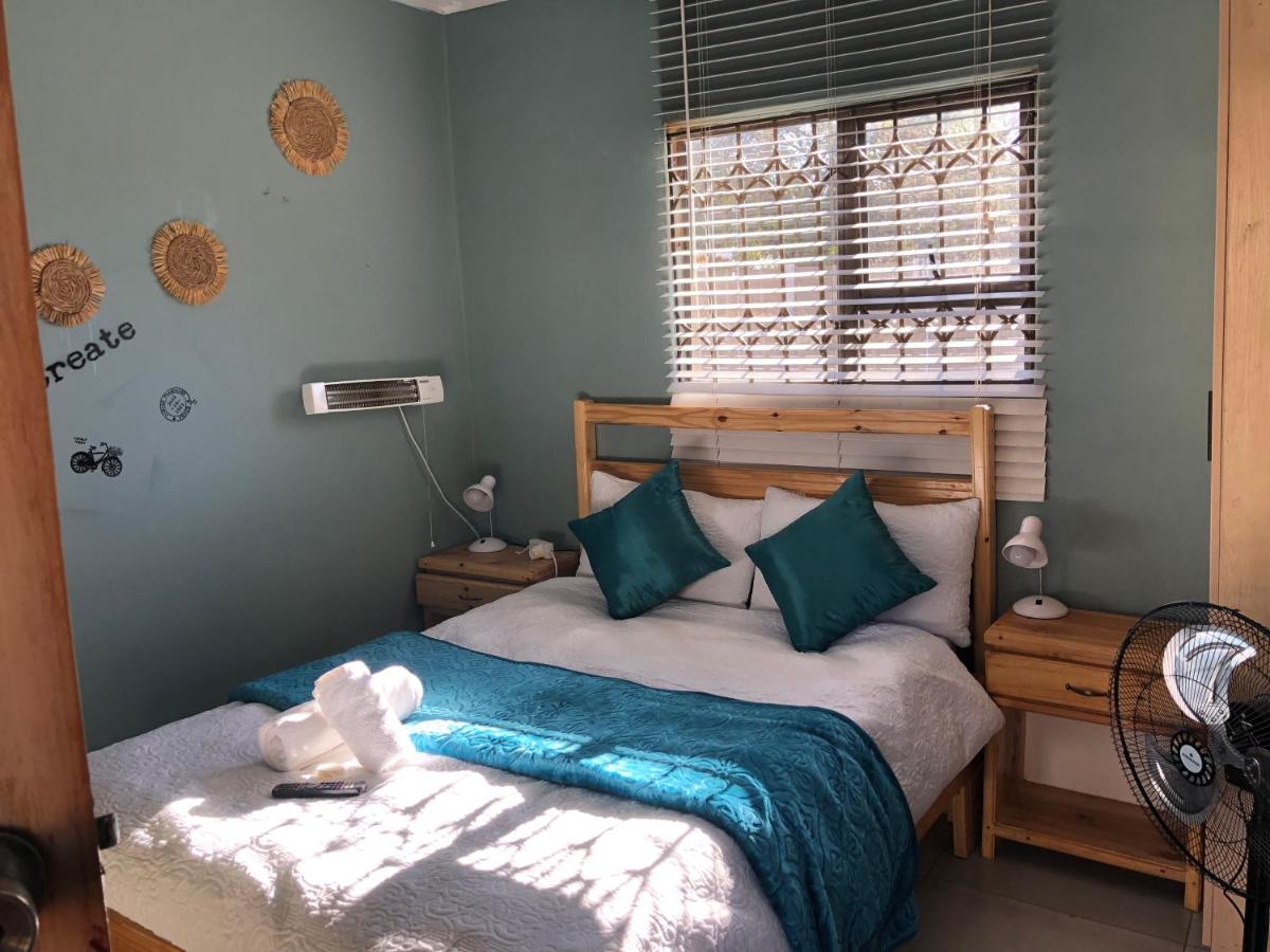 Pozi Guest House - Bed and Breakfast Sasolburg