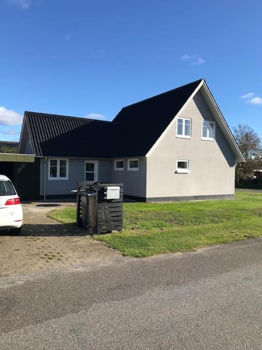 B&B Ålbæk - hyggeligt byhus tæt ved skov og togstation - Bed and Breakfast Ålbæk