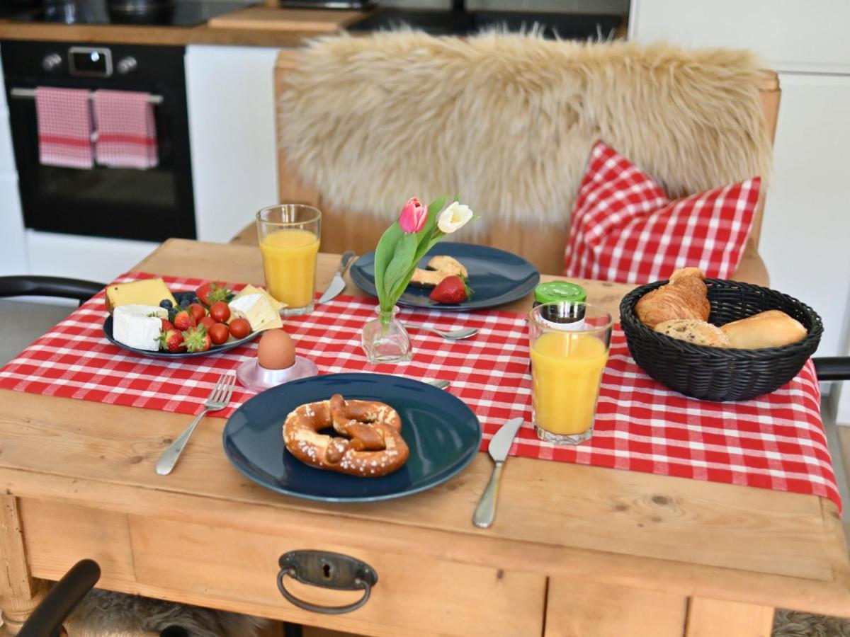 FEWO RISSERKOGEL das Original mit großem Garten - Bed and Breakfast Bad Wiessee