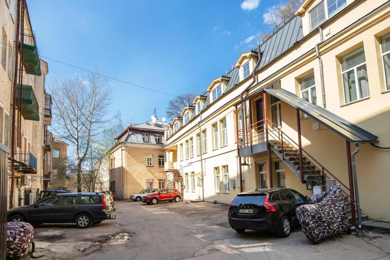 #stayhere - Modern & Central 2 Bedroom Apartment - Chambres d’hôtes Vilnius