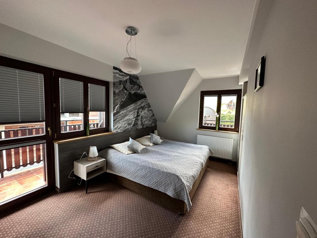 Apartment (4 Adults)