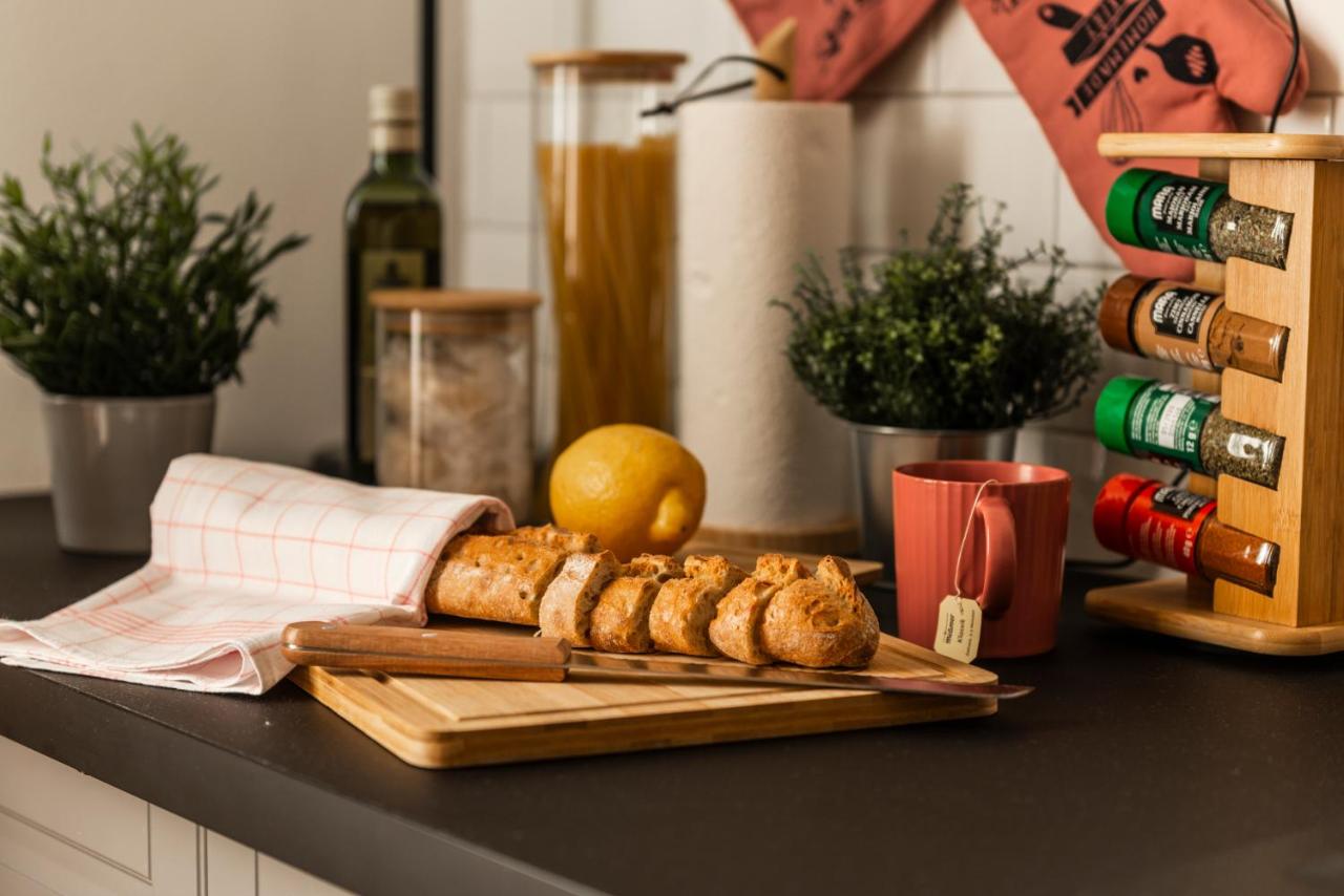 Klassen Stay - Exklusives Loft - XXL Leinwand - 4 km Messe, 1,5 km HBF - Chambres d'hôtes Essen