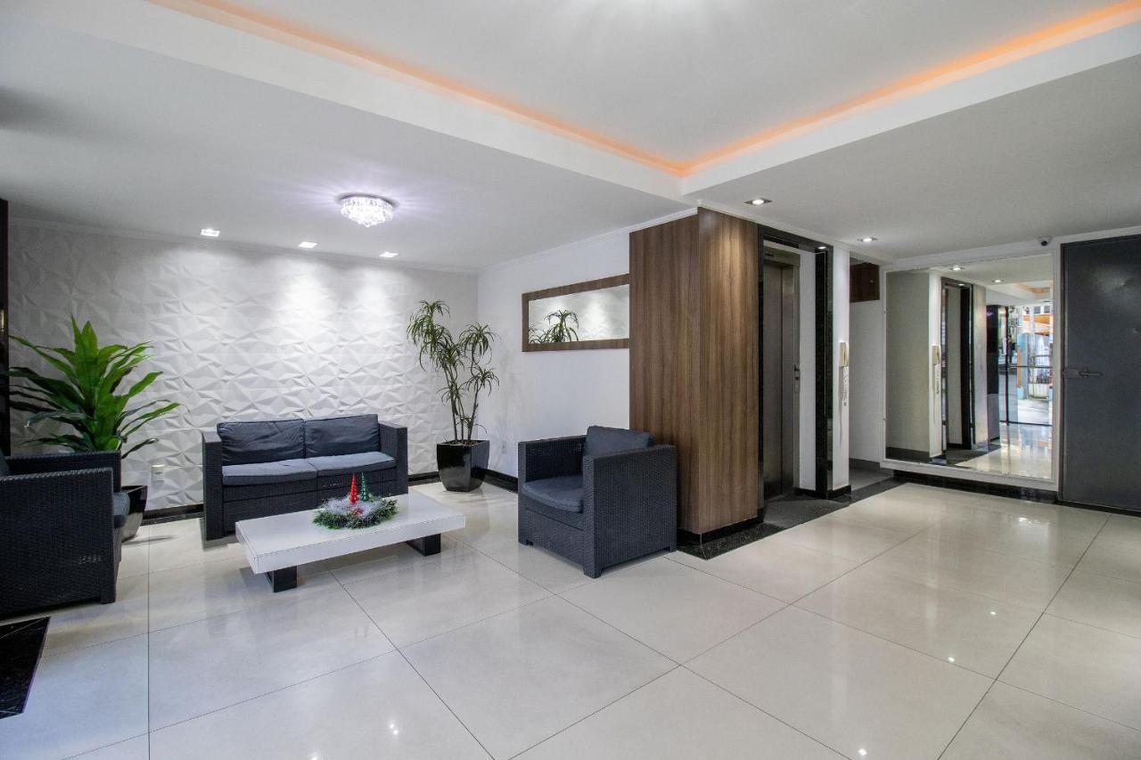 LUG143B - Próx a Roda Gigante, 2 Dorm, Climatizado - Chambres d’hôtes Cabeçudas