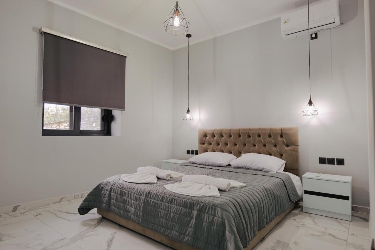 Iphigenia Luxury Flat - Ferienwohnung