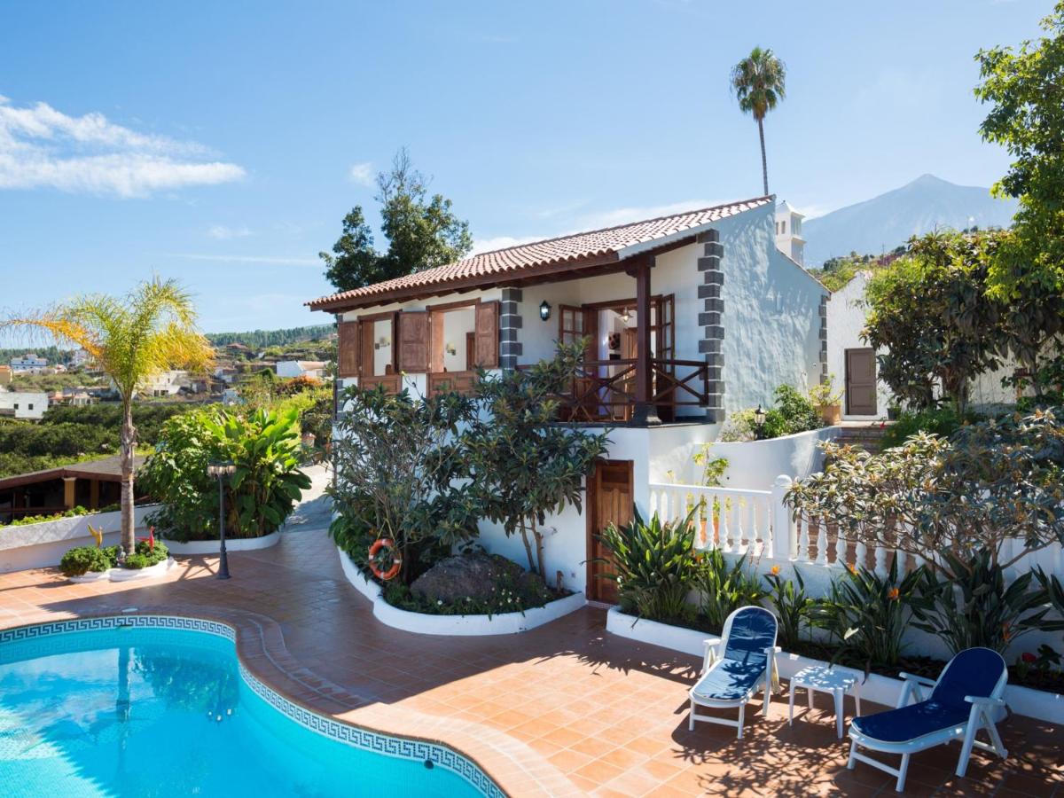 Casa romántica con piscina climatizada, Wi-Fi y vistas al mar en Icod de los Vinos - ES-279-2 - B&B