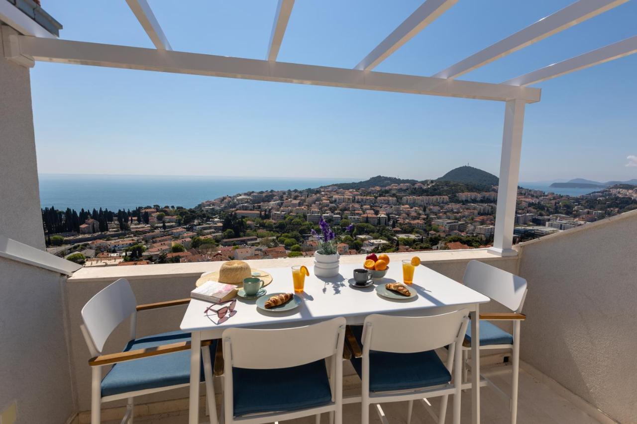 Breathtaking Sea View Apartment Near The Old City - Ferienwohnung Dubrovnik