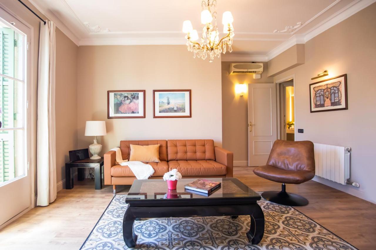 Appartement met Balkon 3- Diputacion 317