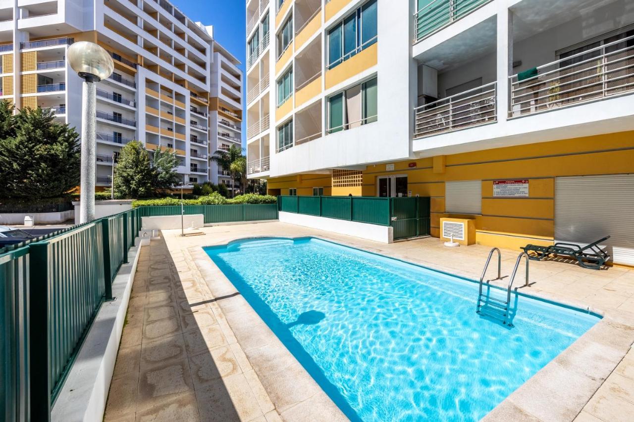 Convista Flat T2+1 - Chambres d’hôtes Portimão