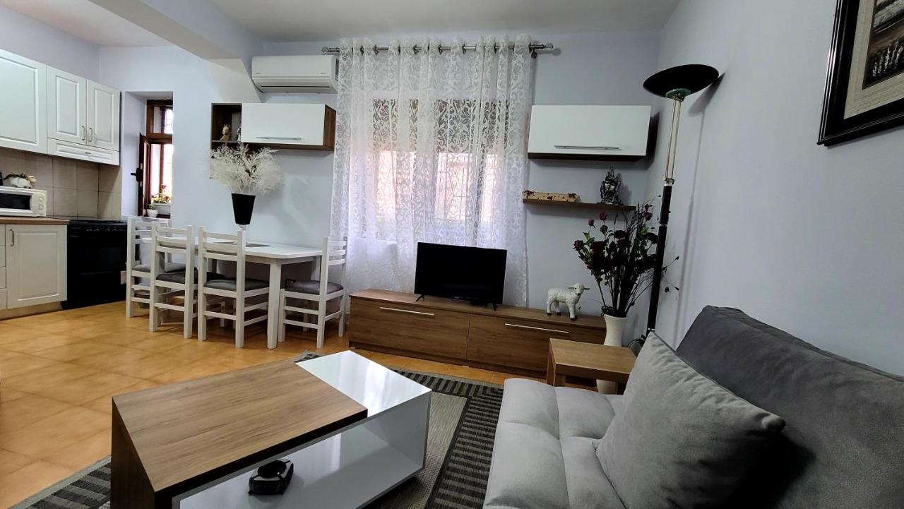 Tuana's Apartment - Chambres d’hôtes