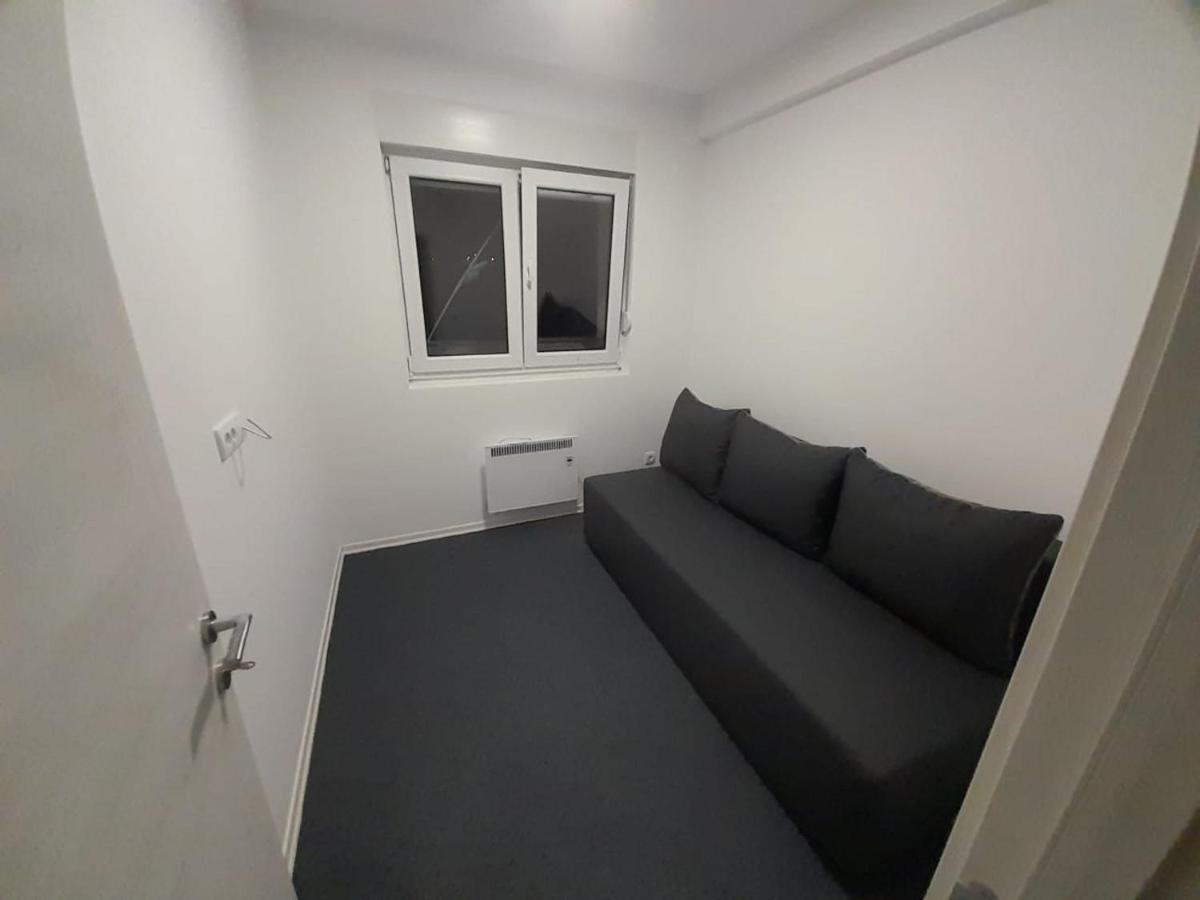 Appartamento con 2 Camere da Letto