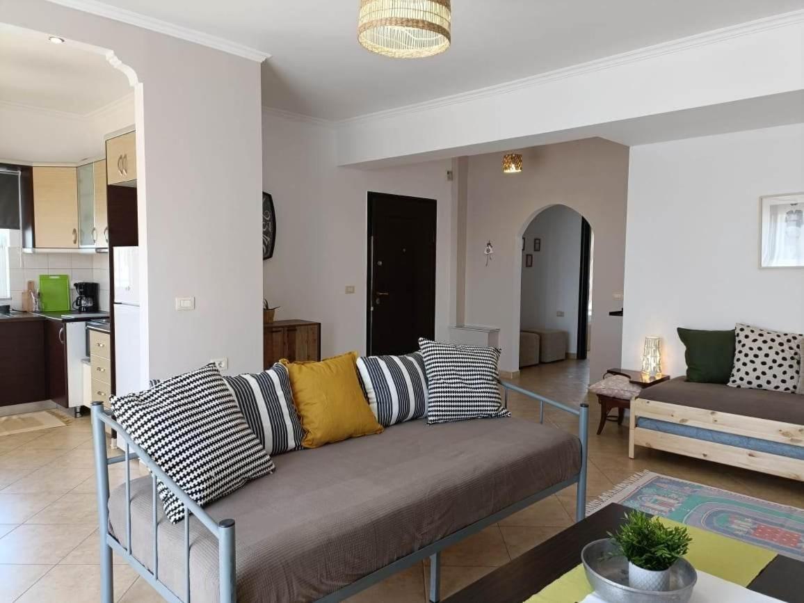 Familiensuite mit Balkon