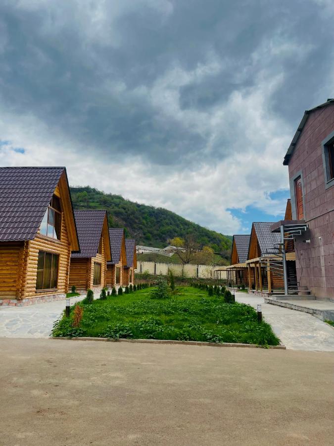 Riverside Eco Resort - B&B