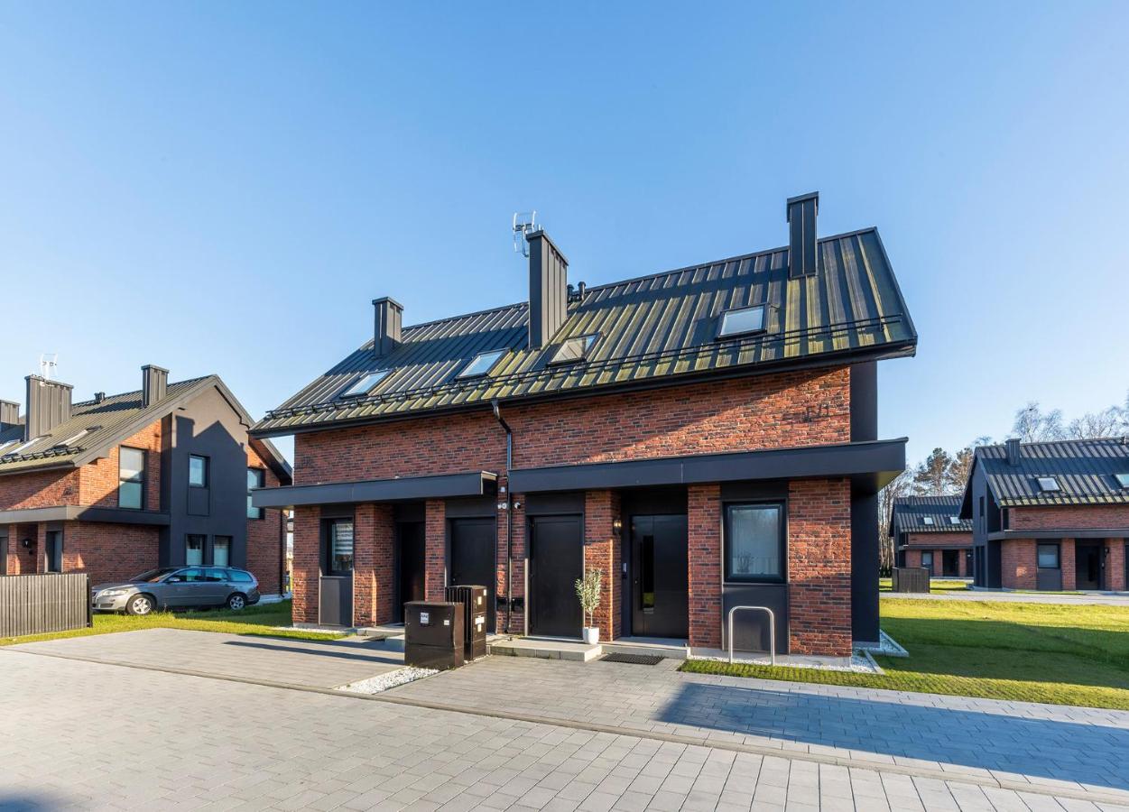 Norda House Dębki - Bed and Breakfast Dębki