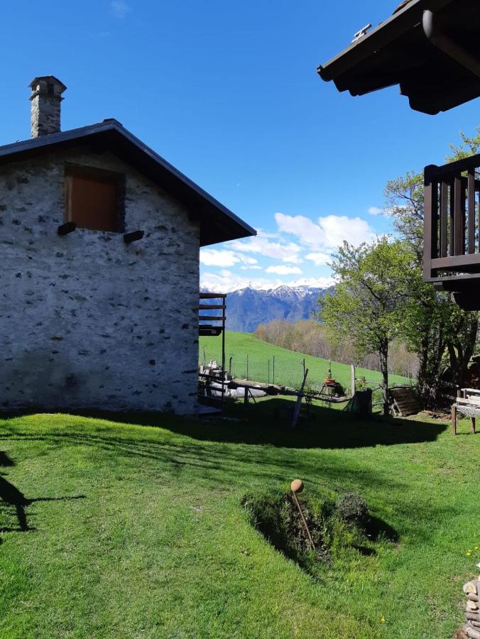 Casa Indipendente Val d'Ayas - Challand Saint Anselme - B&B Challand-Saint-Anselme