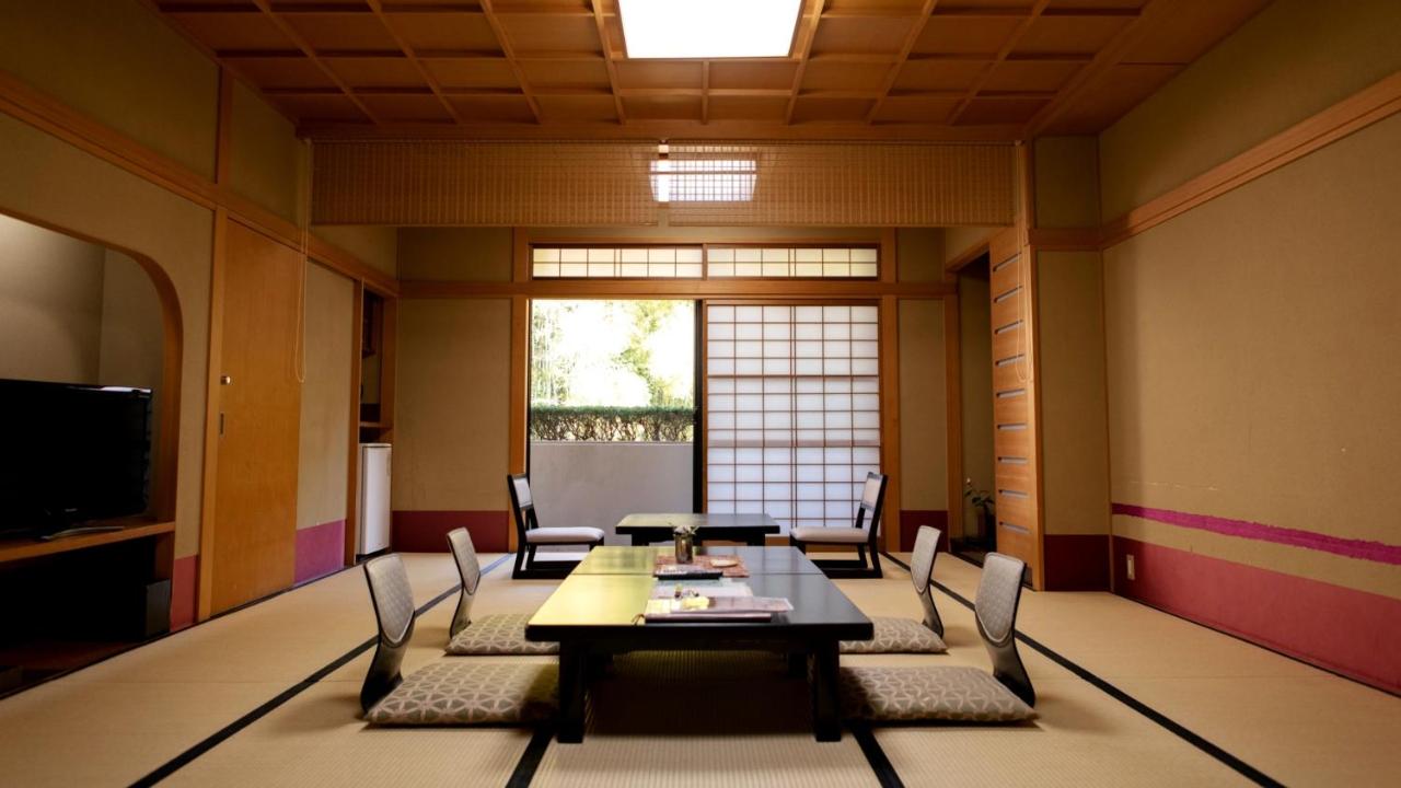 Japanese-Style Quadruple Room