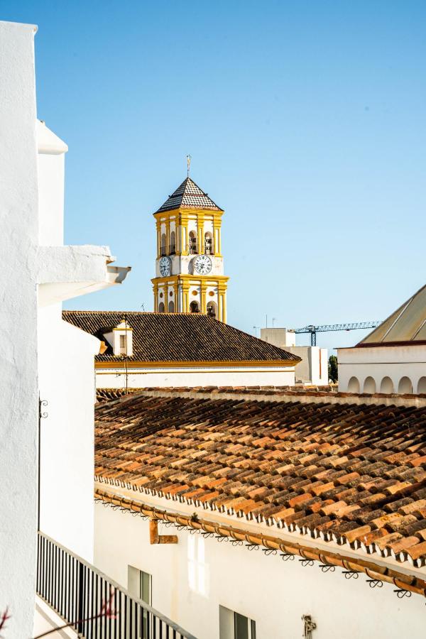 Escuela Village - Bed and Breakfast Marbella