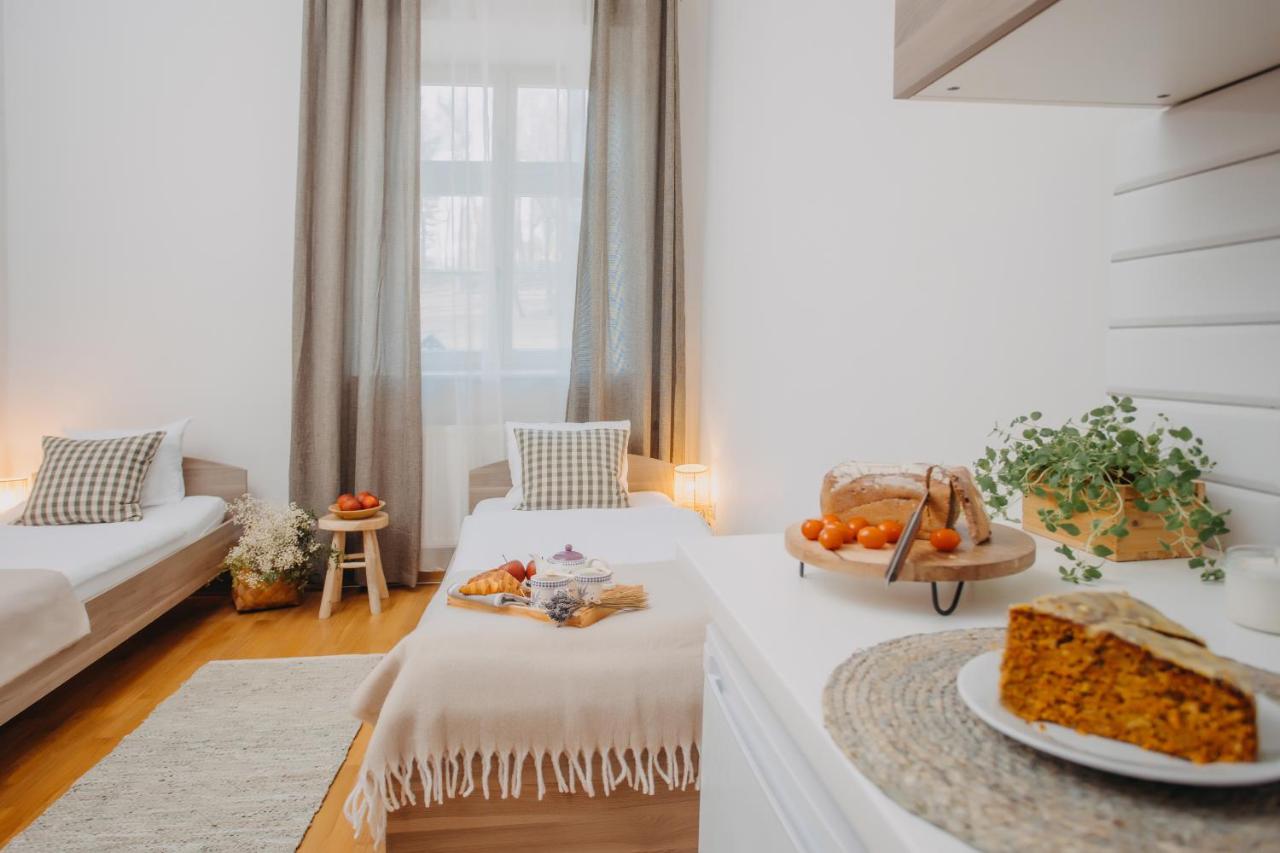 Double or Twin Room with Bathroom