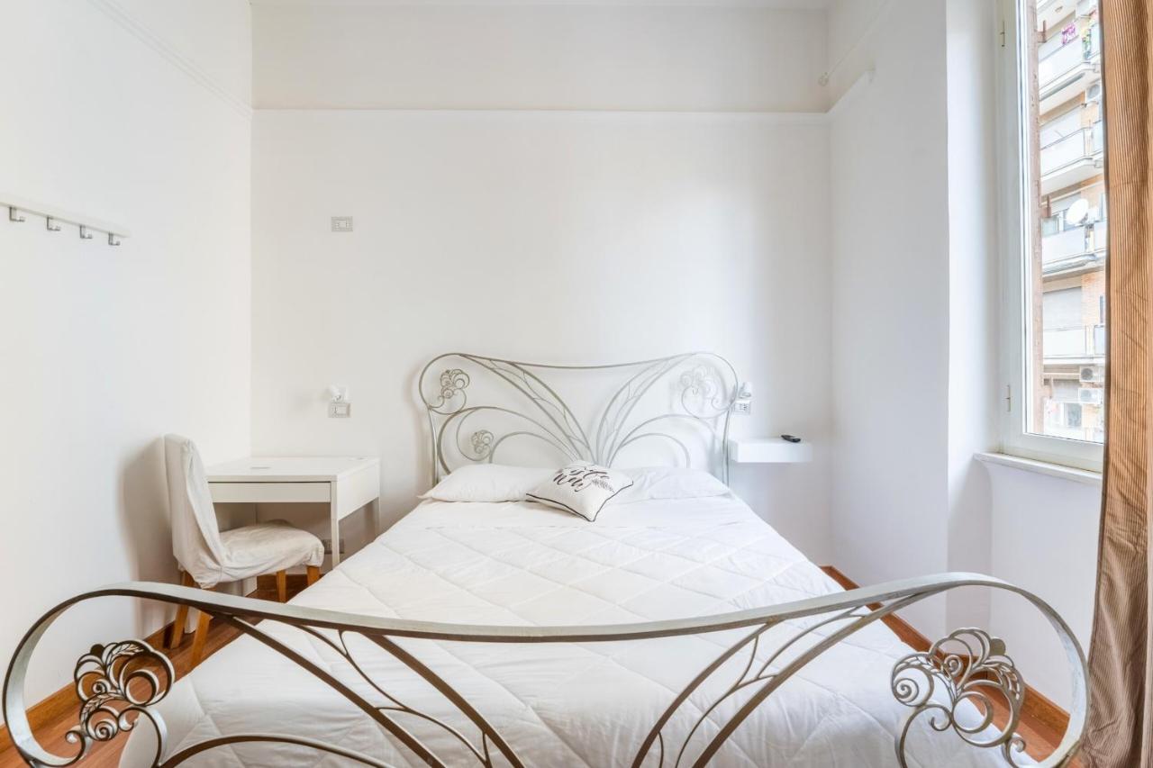 B&B Roma - Rooms Piramide - Bed and Breakfast Roma