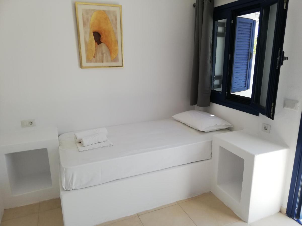 One-Bedroom Apartment with Garden