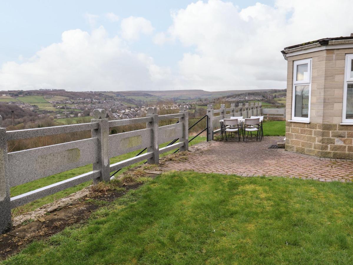 B&B Keighley - Bronte View Hideaway - Bed and Breakfast Keighley