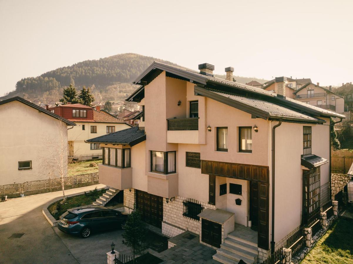 B&B Visoko - Mak Oruc Home Visoko - Bed and Breakfast Visoko