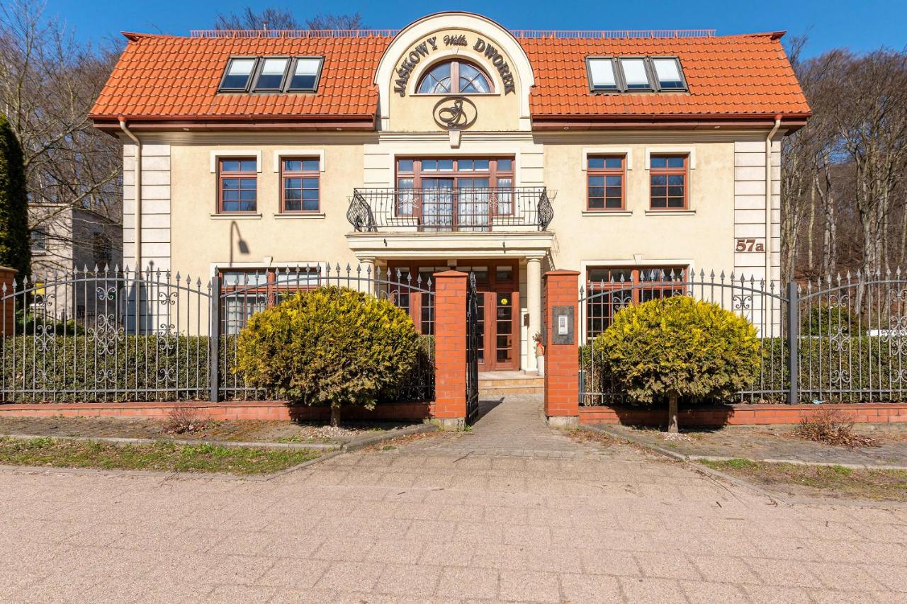Willa Jaśkowy Dworek - B&B