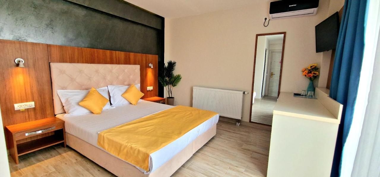 King Room with Balcony