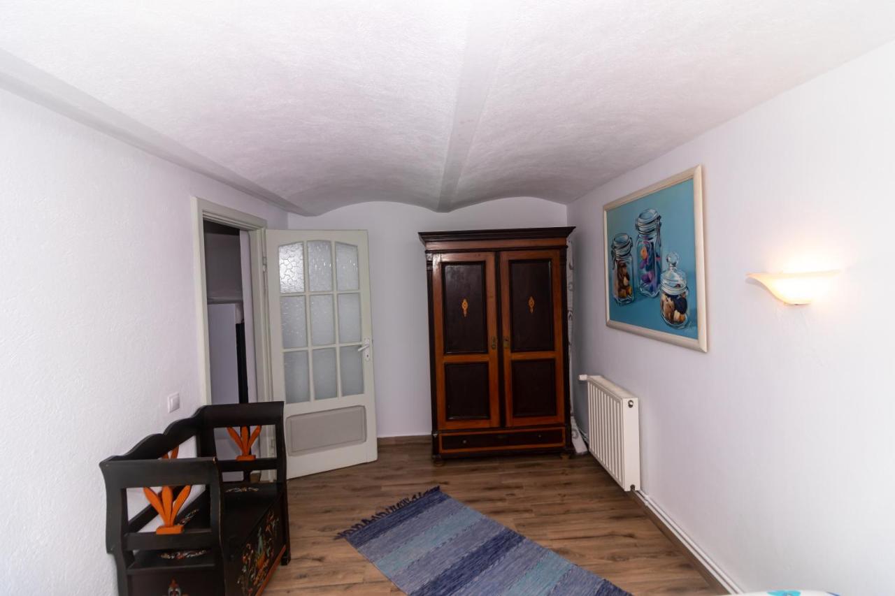 Appartamento con 2 Camere da Letto