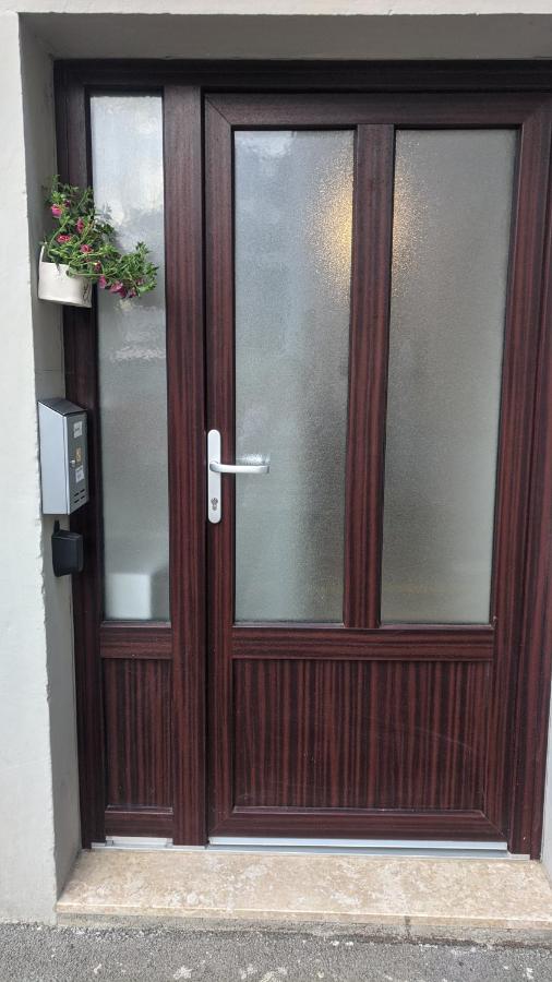 Apartma Ela - B&B Capodistria